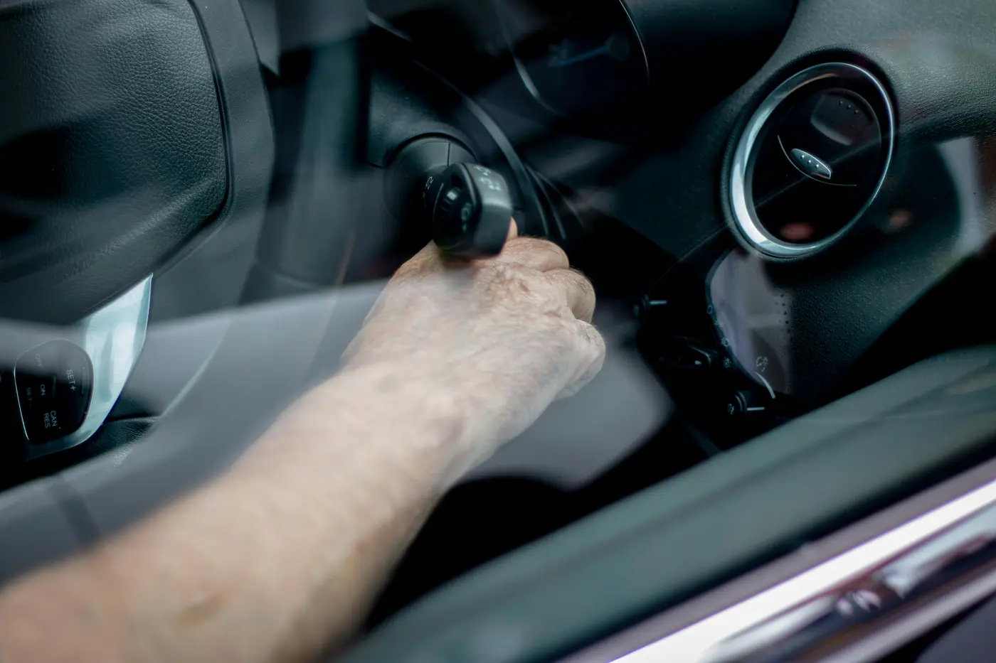 Broken Car Key Extraction by DC Local Locksmith in Washington DC