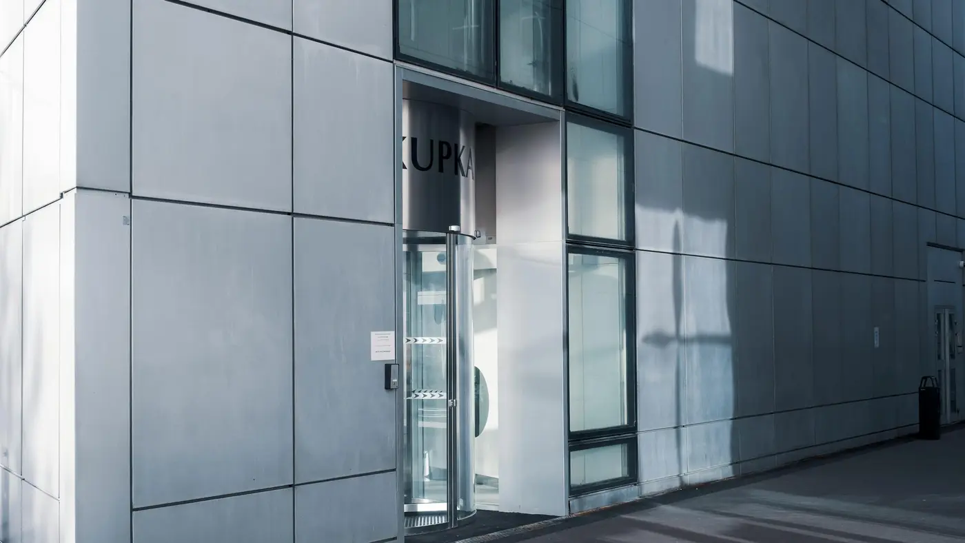 Commercial Door Closers by DC Local Locksmith in Washington DC