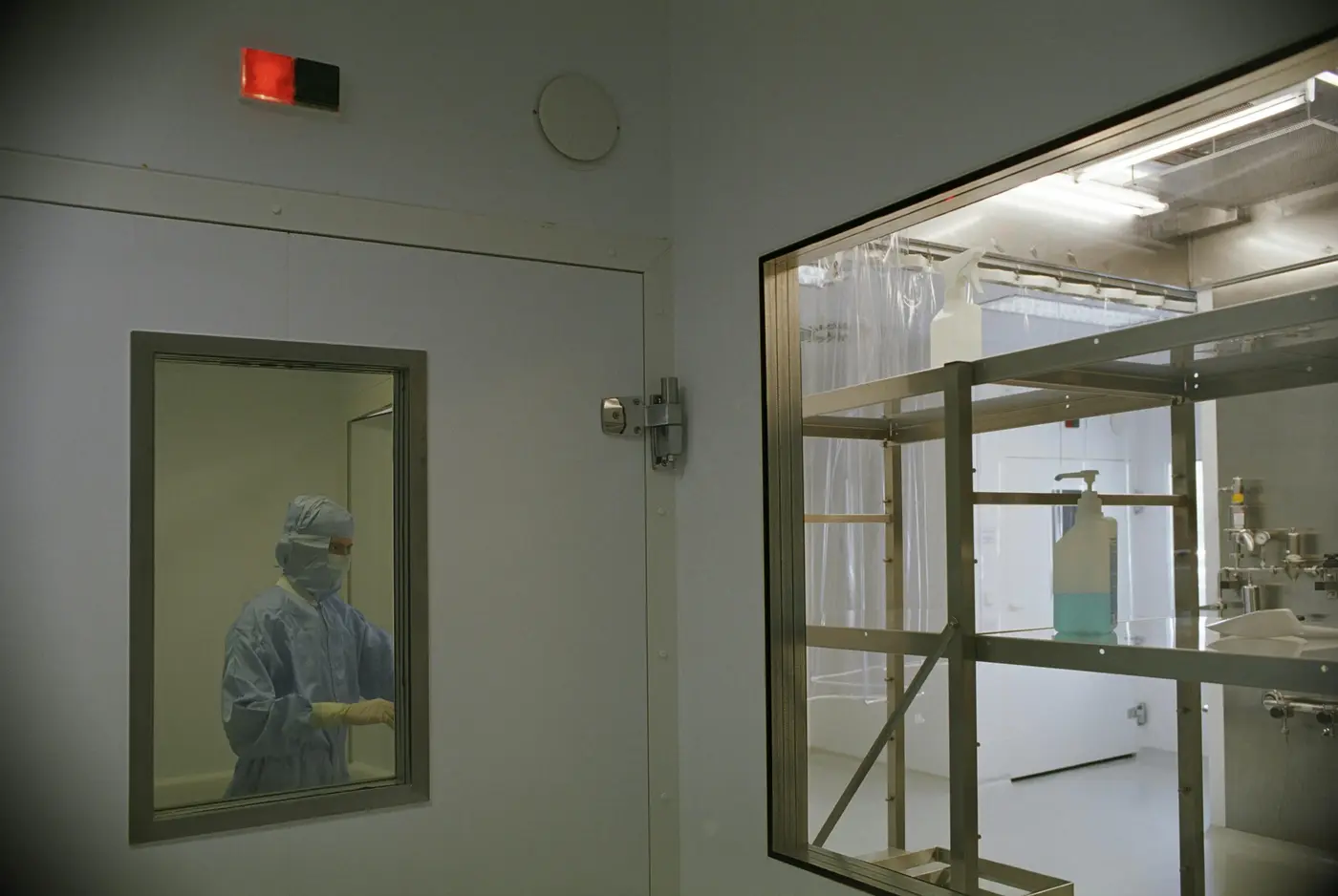 Clean Room Doors by DC Local Locksmith in Washington DC