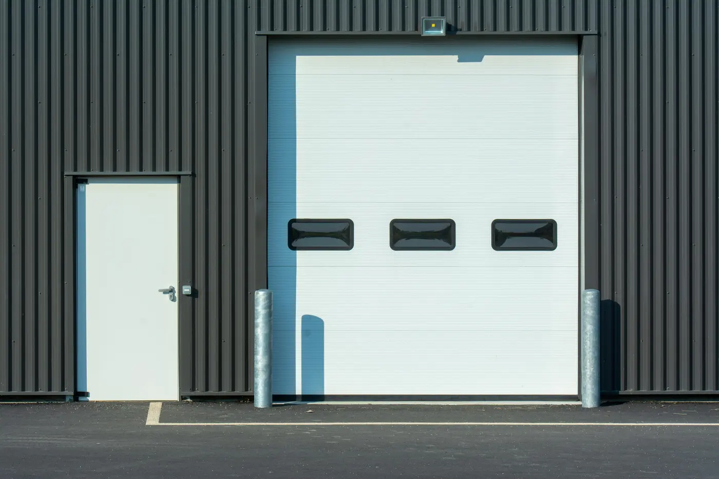 Refrigerated Doors by DC Local Locksmith in Washington DC