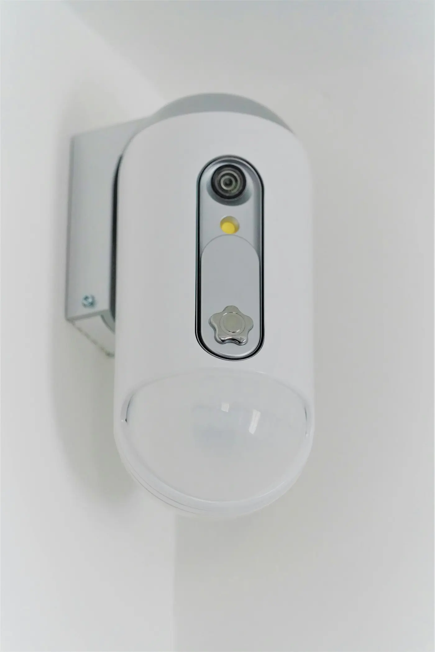 Smart Door Sensors by DC Local Locksmith in Washington DC