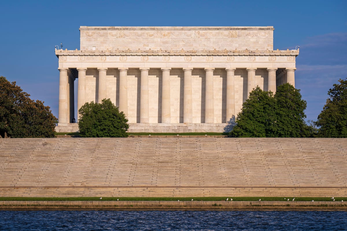 The columned exterior of the Lincoln Memorial in Washington DC