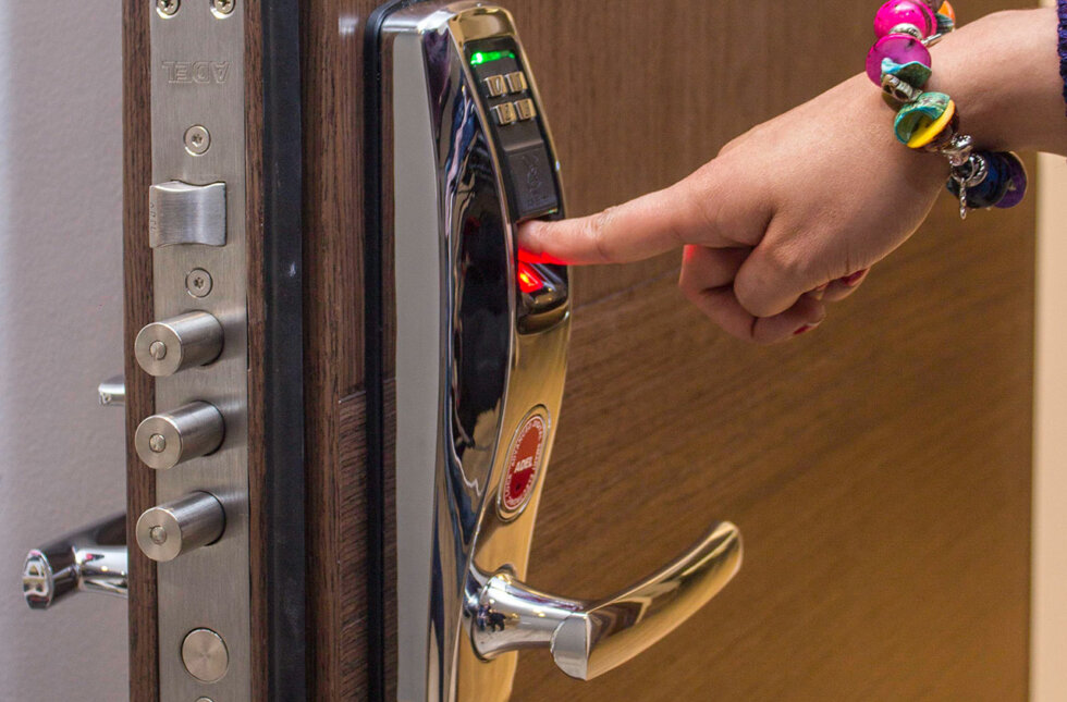 Benefits Of Keyless Entry Systems DC Local Locksmith